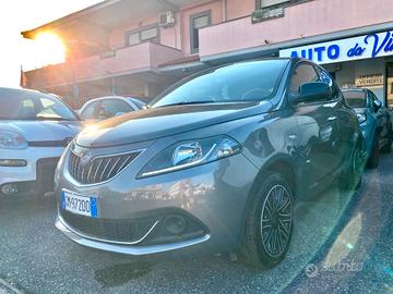 LANCIA Ypsilon 1.0 hybrid 5p SILVER Plus-AZIENDALE