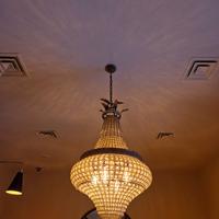 2 magnifici lampadari stile Charleston anni '20