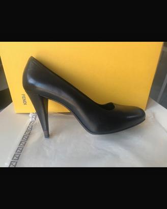 Scarpe Fendi