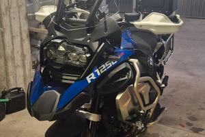 moto bmw