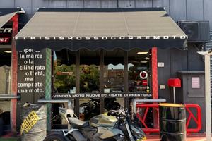 Ducati Streetfighter V2