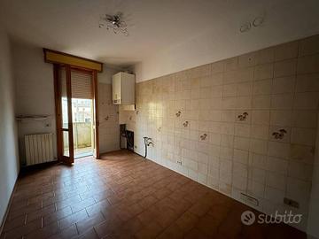 Appartamento di 111 m² con 5 locali e box auto a C