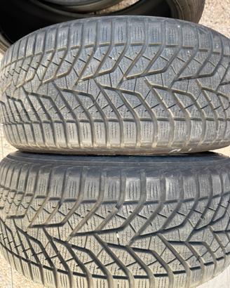 Gomme 225/40 18