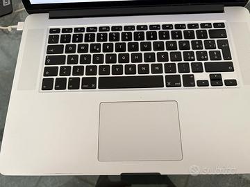 Macbook pro 15”