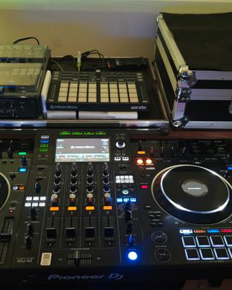 Pioneer Xdj Xz + bag