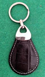 Portachiavi unisex, in cuoio nero e metallo