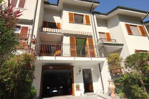 Casa indipendente di 120 m² con 4 locali e box aut