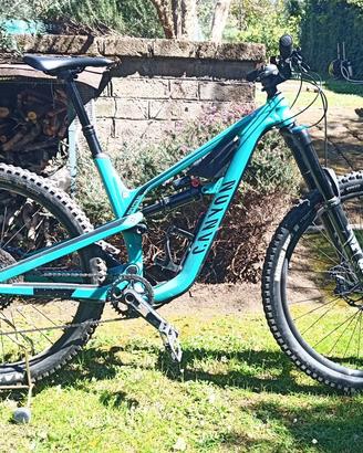 Canyon Spectral AL 6 taglia S 2022 ruote 27,5"