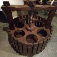 Torchio in legno, porta bottiglie