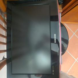 1 monitor 24 pollici