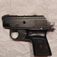 vecchia pistola giocattolo 