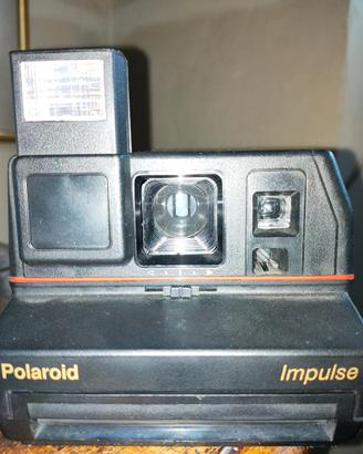 Polaroid impulse
