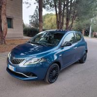 Lancia Ypsilon 1.0 FireFly 5 porte S&S Hybrid Ecoc