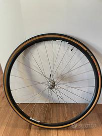 Ruota Campagnolo Omega V da corsa anteriore