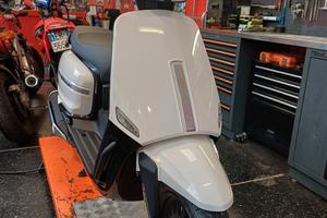 Velocifero Tennis 125