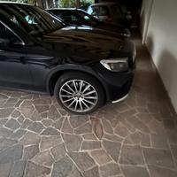 Set usato 4 gomme  gomme estive per Mercedes GLC