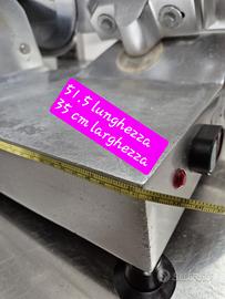 Affettatrice in acciaio inox