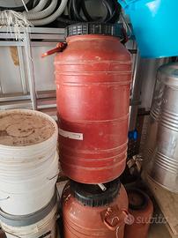 Fusto bidone serbatorio