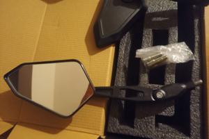 Specchietti moto regolabili