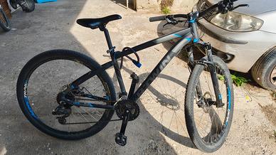 B’TWIN Rockrider 520 27,5"