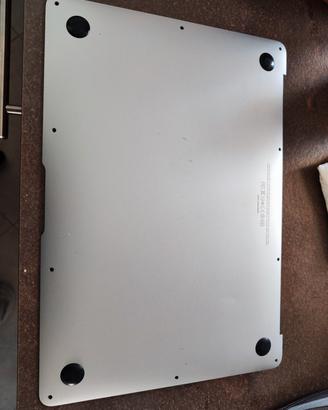 Cover posteriore MacBook air 13' (2010-2019)
