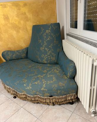 Divano classico elegante angolare
