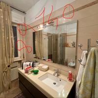 Mobile bagno con specchio