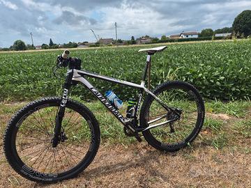 Cannondale f29  full carbon 29" tg L anno 2014