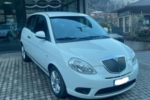 Lancia Ypsilon 1.4 Elle Ecochic GPL 2010
