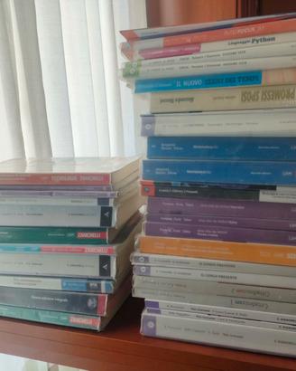 Libri Scolastici Superiori (prezzi in descrizione)