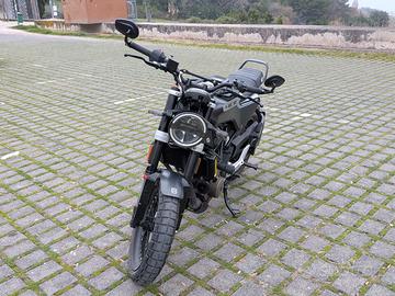 Husqvarna Svartpilen 401