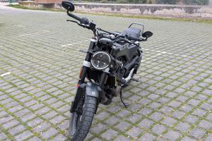 Husqvarna Svartpilen 401