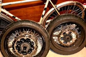 Kit Ruote completo per tutti KTM Adventure