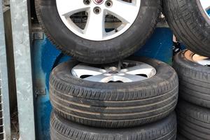 Cerchi in lega 17" Fiat Freemont originali con go