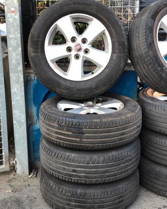 Cerchi in lega 17" Fiat Freemont originali con go