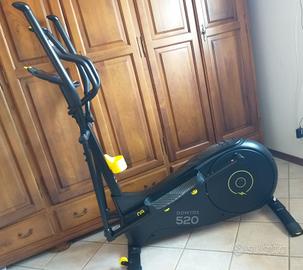 Attrezzo ginnico Ellittica Domyos 520 connessa bt