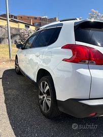 Peugeot 2008 1.6 e-HDi 92CV ALLURE