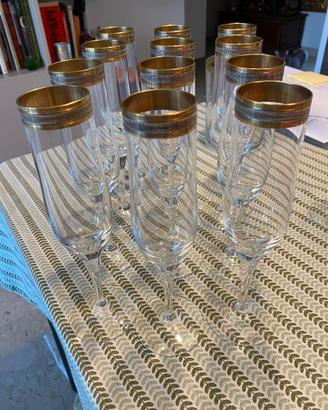 12 flute in vetro con bordo oro