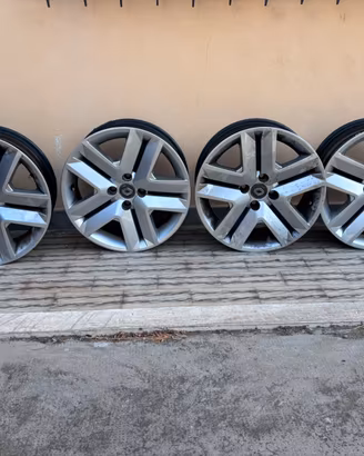 4 Cerchi in Lega 16" Originali Renault Clio IV