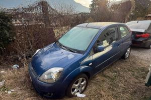 Ford Fiesta 1.2 75CV