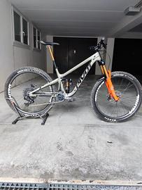 pivot Firebird 29"