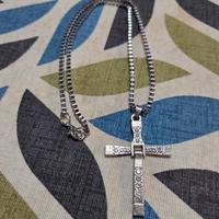 collana con pendente a croce "Fast  and furious"