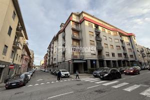 QUATTRO LOCALI CON CANTINA