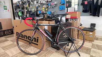Bici da corsa elettrificata