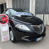 Lancia ypsilon 900 benzina/metano Anno 2015