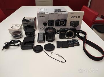 Kit fotocamera mirrorless canon eos M