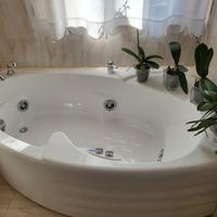 Vasca angolare Jacuzzi