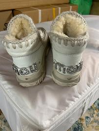 Mou praticamente nuovi