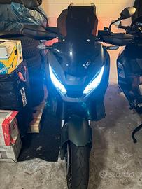 Honda X-ADV 750 DCT 2019 | 21.870 km | MIVV NUOVO