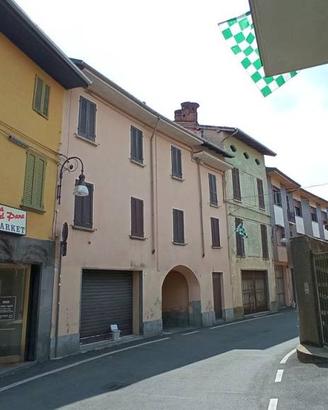 Appartamento di 80 m² con 3 locali a Maggiora
